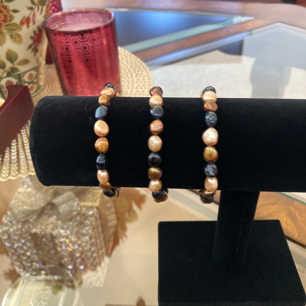 Pre-Loved Set Of 3 Honora Freshwater Pearl Stretch Bracelets